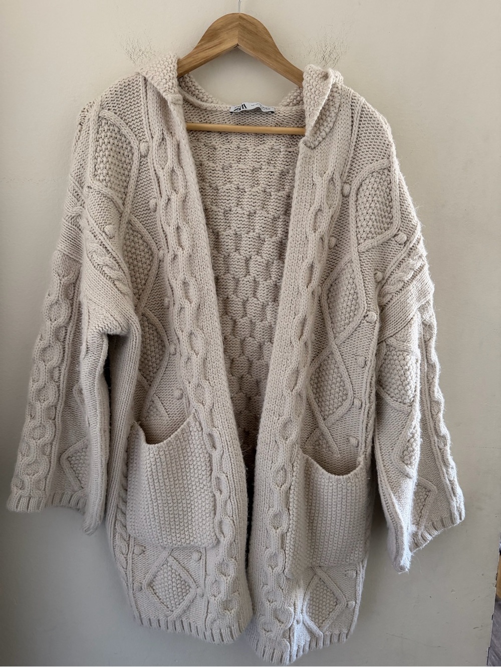 Zara Chunky Cable Knit Hooded Cardigan Cream Ivory Oversized Open Front L/XL